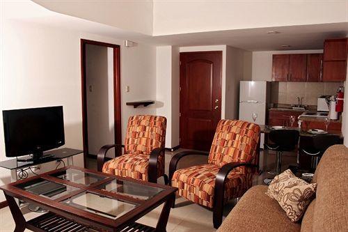 Suites Jardin Imperial Guatemala Dış mekan fotoğraf